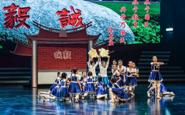 集美兒童這樣過(guò)節(jié)！更有這些“絕版”物件讓你秒回童年