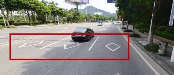閩D車主注意！7月1日起不認(rèn)識(shí)這5種標(biāo)線，兩本駕照都不夠扣...